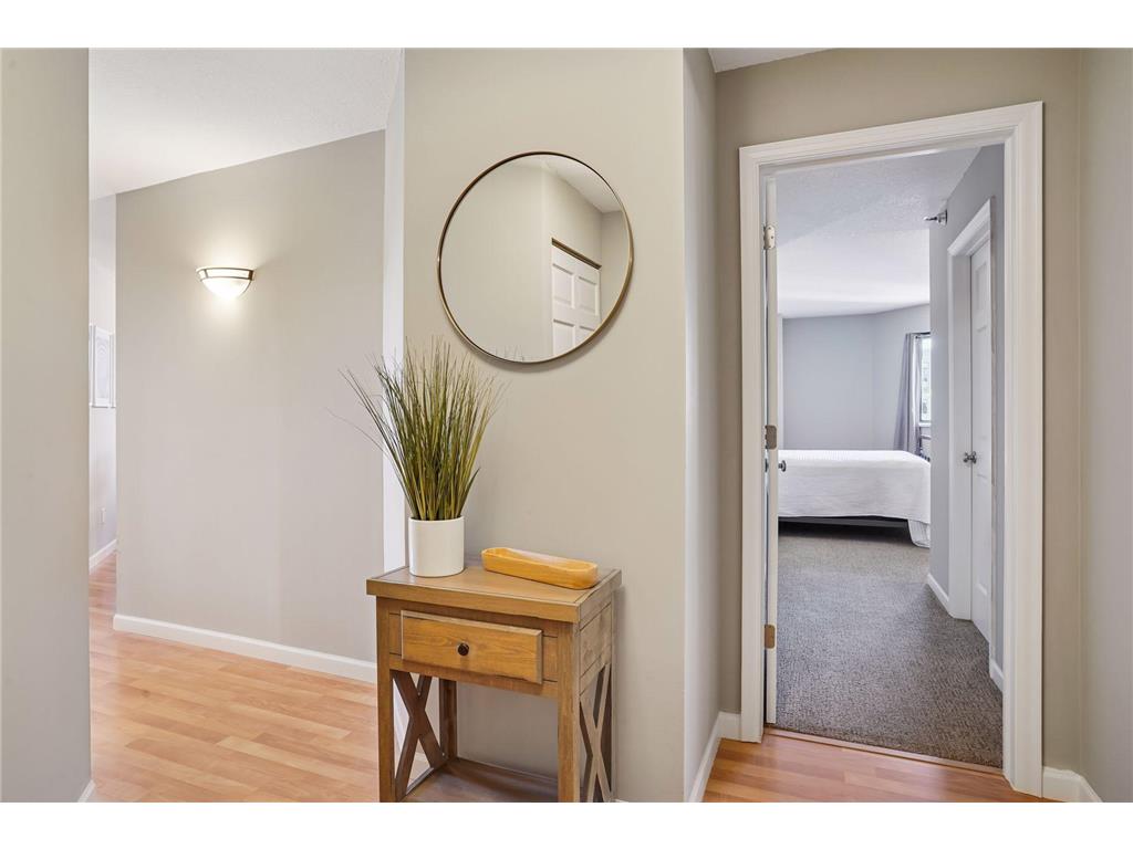 78 10th Street E #1010 Saint Paul MN 55101 7067359 image3
