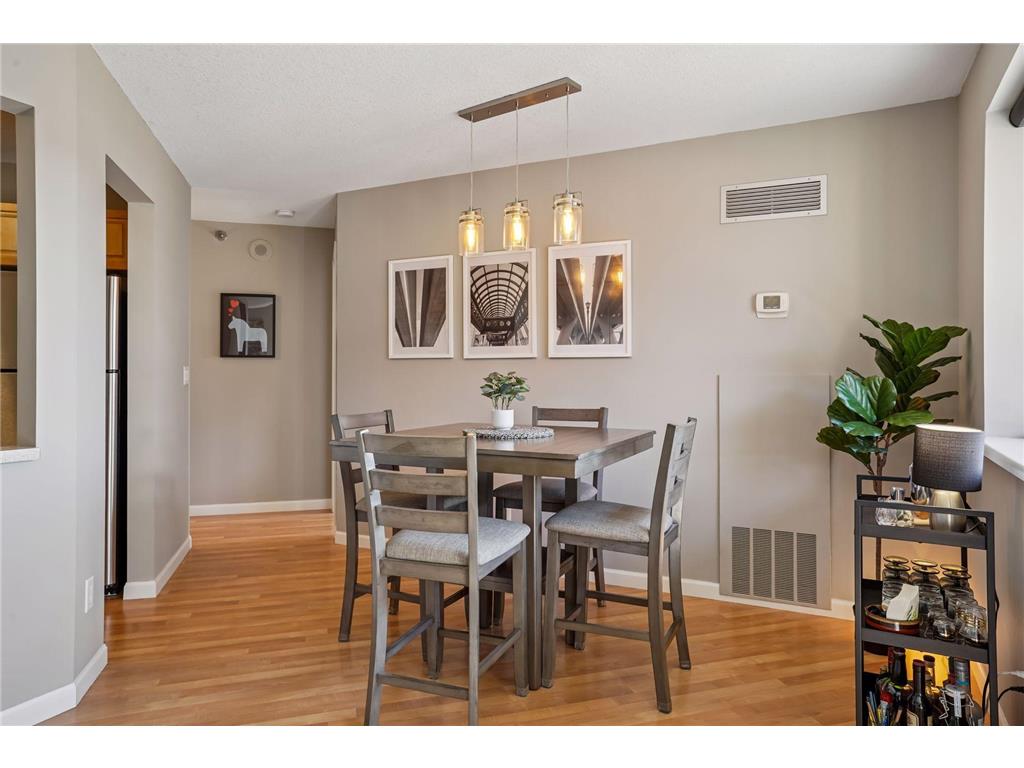 78 10th Street E #1010 Saint Paul MN 55101 7067359 image6