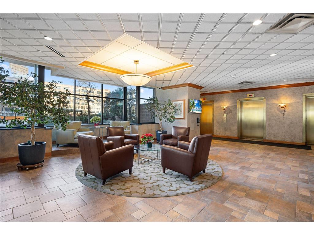 78 10th Street E #1502 Saint Paul MN 55101 7015345 image17