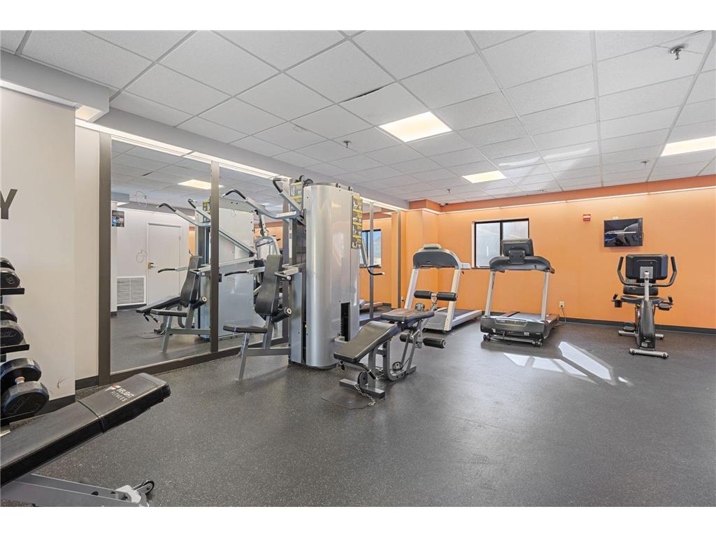 78 10th Street E #1502 Saint Paul MN 55101 7015345 image20