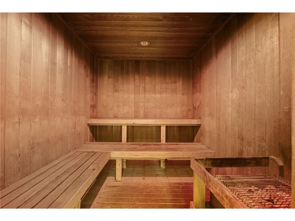 78 10th Street E #1502 Saint Paul MN 55101 7015345 image22