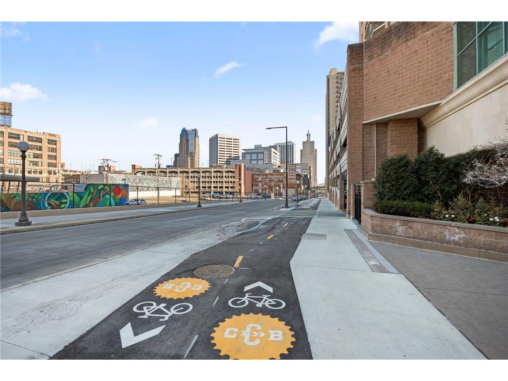 78 10th Street E #1502 Saint Paul MN 55101 7015345 image26