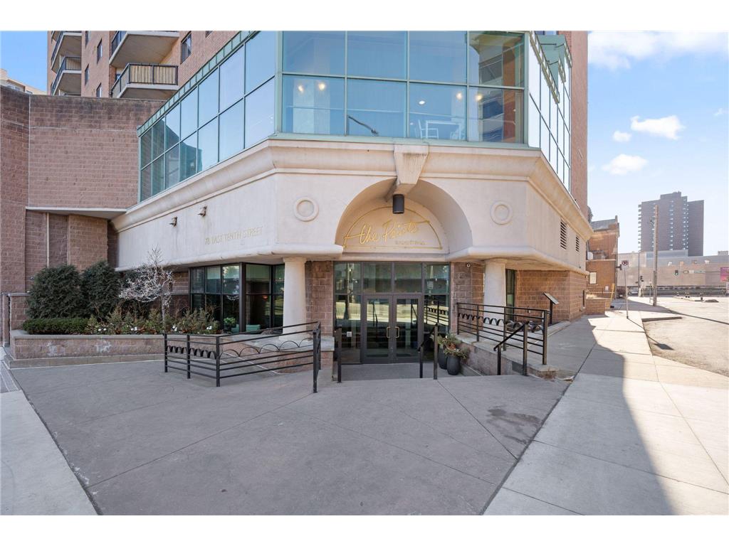 78 10th Street E #1502 Saint Paul MN 55101 7015345 image3