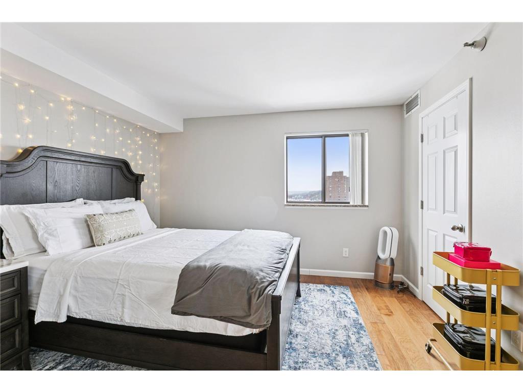 78 10th Street E #1710 Saint Paul MN 55101 7000788 image14