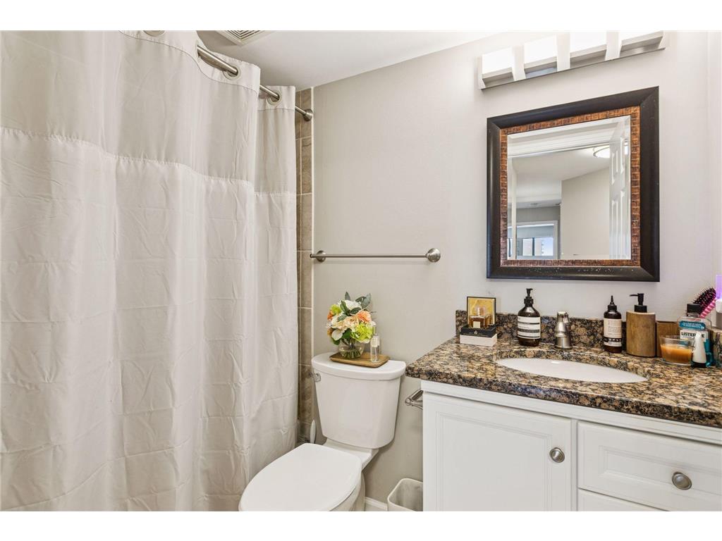 78 10th Street E #1710 Saint Paul MN 55101 7000788 image18