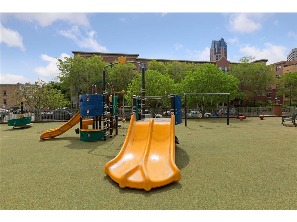 78 10th Street E #1710 Saint Paul MN 55101 7000788 image48