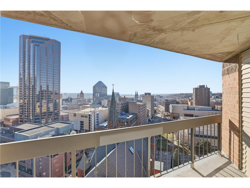 78 10th Street E #1802 Saint Paul MN 55101 6820370 image19