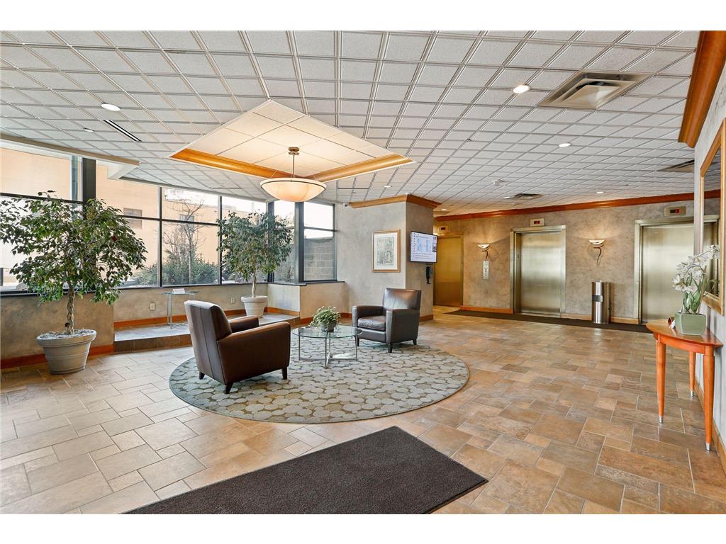 78 10th Street E #1802 Saint Paul MN 55101 6820370 image20