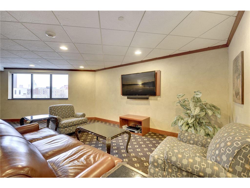 78 10th Street E #1802 Saint Paul MN 55101 6820370 image28