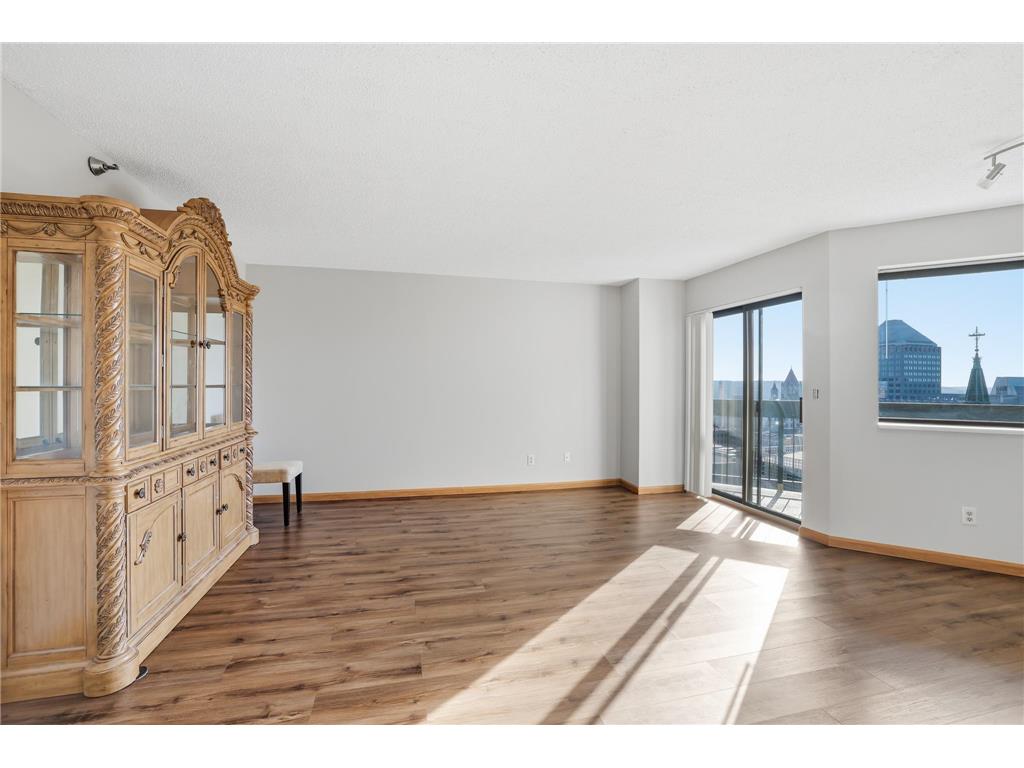 78 10th Street E #1802 Saint Paul MN 55101 6820370 image7