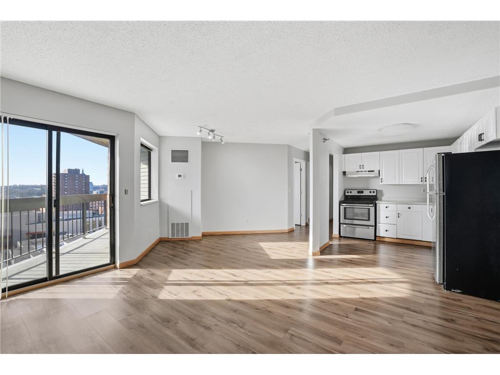 78 10th Street E #1802 Saint Paul MN 55101 6820370 image9