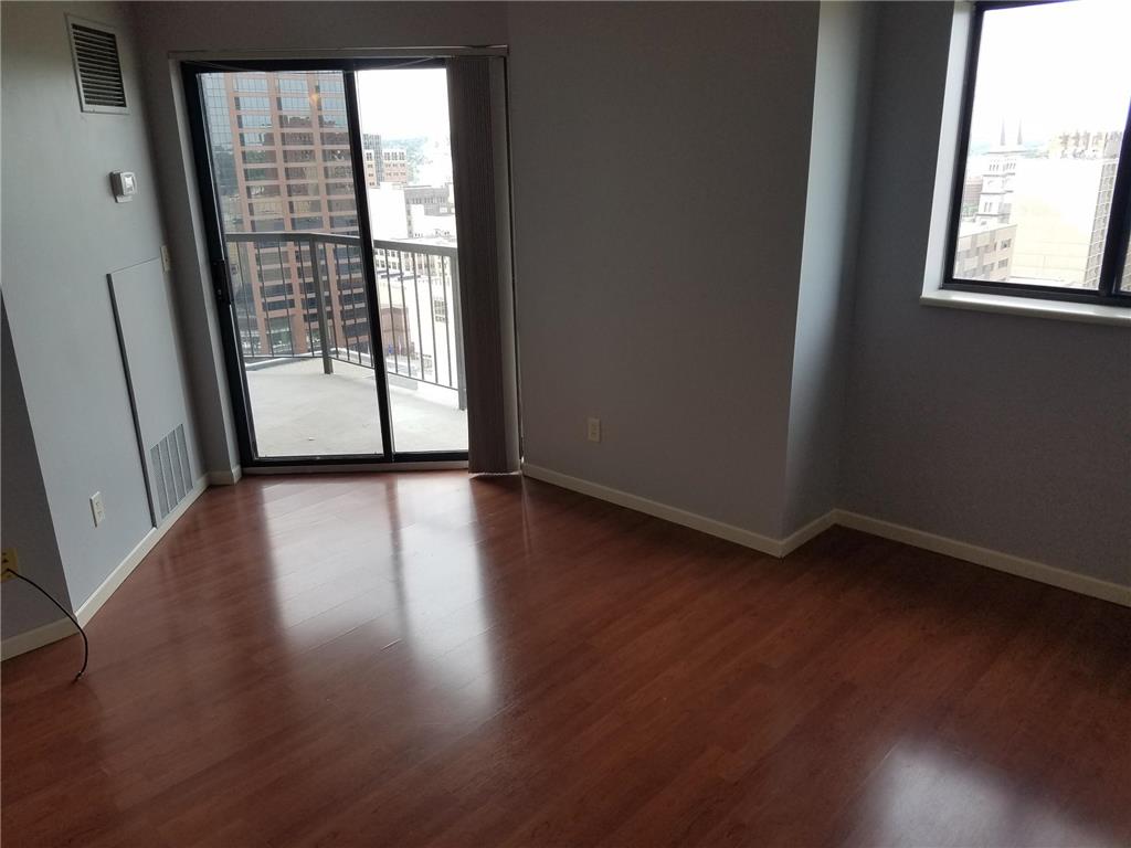 78 10th Street E #1904 Saint Paul MN 55101 7075596 image10