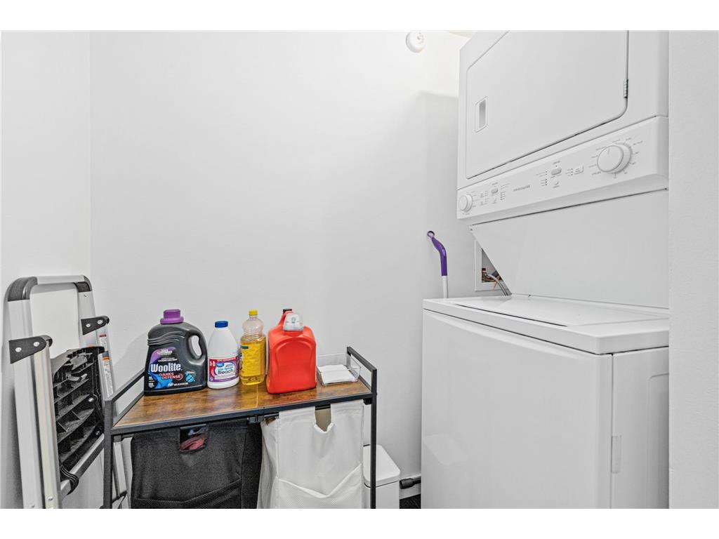 78 10th Street E #2004 Saint Paul MN 55101 7015905 image23