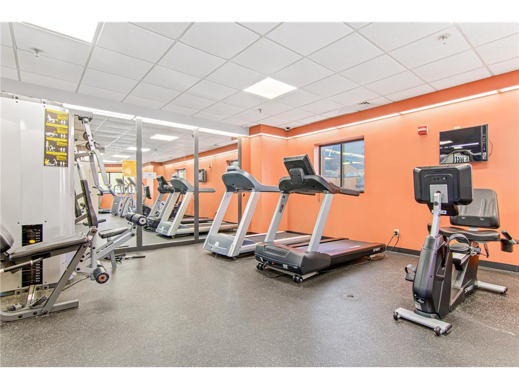 78 10th Street E #2004 Saint Paul MN 55101 7015905 image28