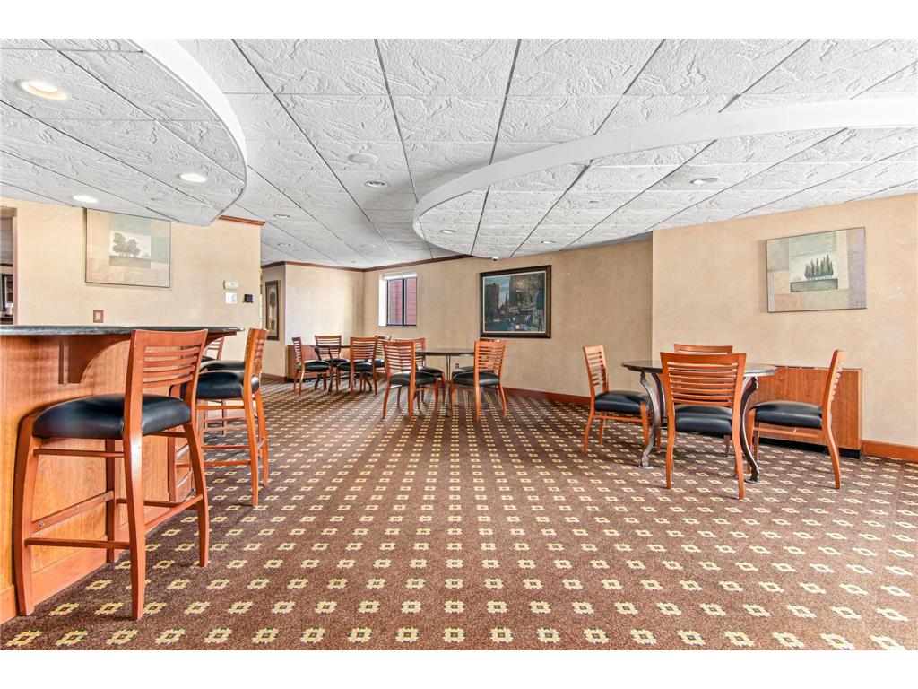 78 10th Street E #2004 Saint Paul MN 55101 7015905 image32