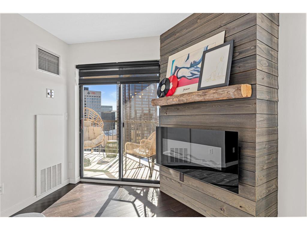 78 10th Street E #2004 Saint Paul MN 55101 7015905 image8