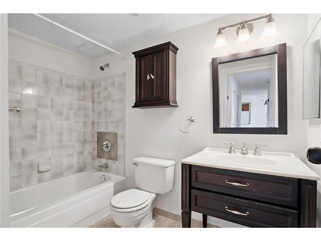 78 10th Street E #2104 Saint Paul MN 55101 6787743 image13