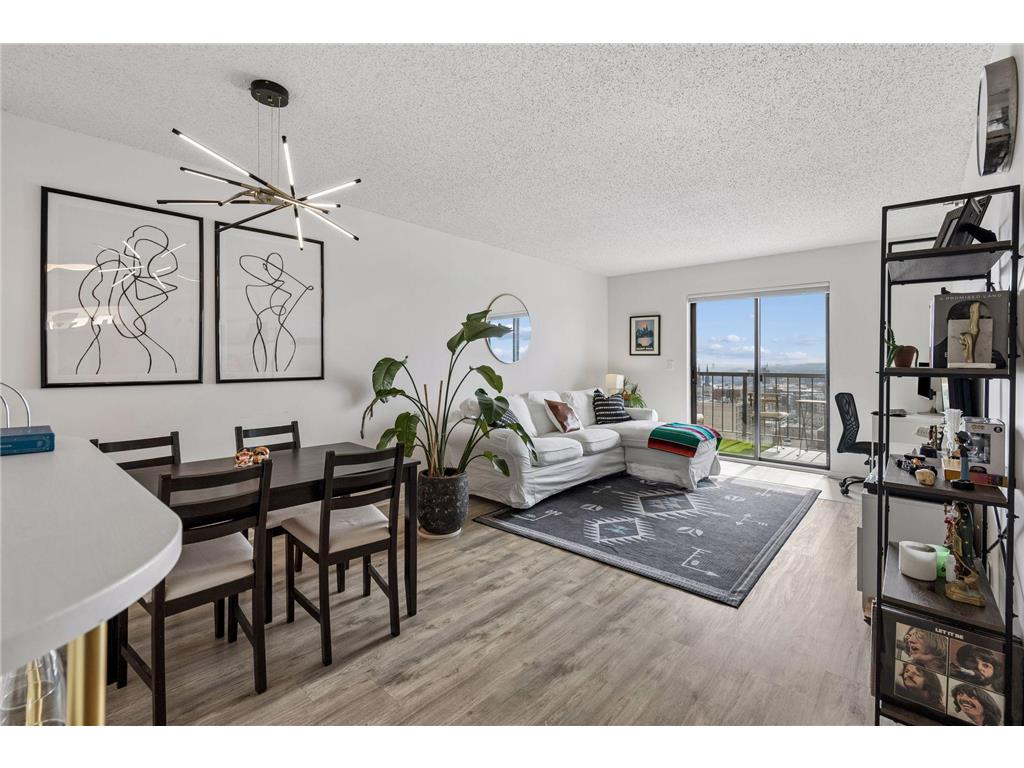 78 10th Street E #2408 Saint Paul MN 55101 7037906 image1