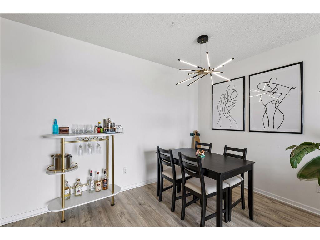 78 10th Street E #2408 Saint Paul MN 55101 7037906 image12