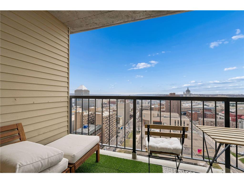 78 10th Street E #2408 Saint Paul MN 55101 7037906 image4