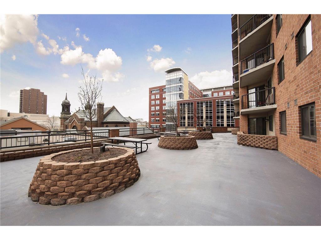 78 10th Street E #2408 Saint Paul MN 55101 7037906 image51