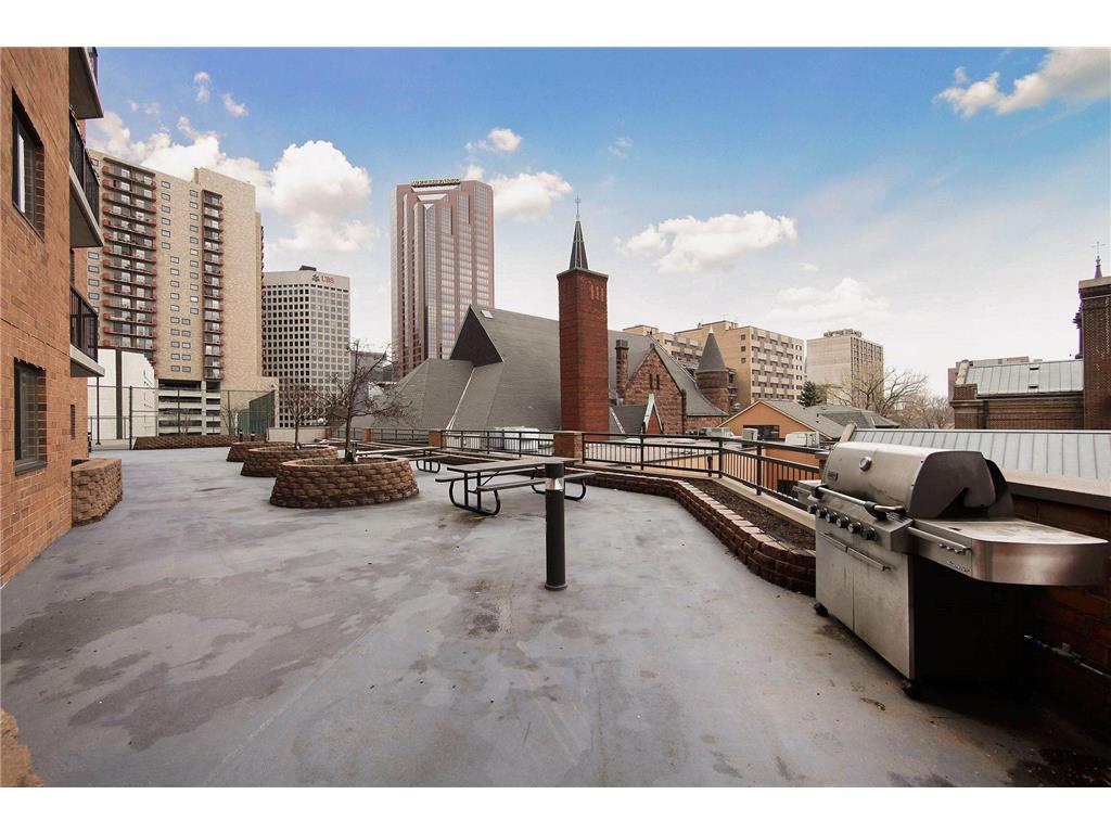 78 10th Street E #2408 Saint Paul MN 55101 7037906 image52
