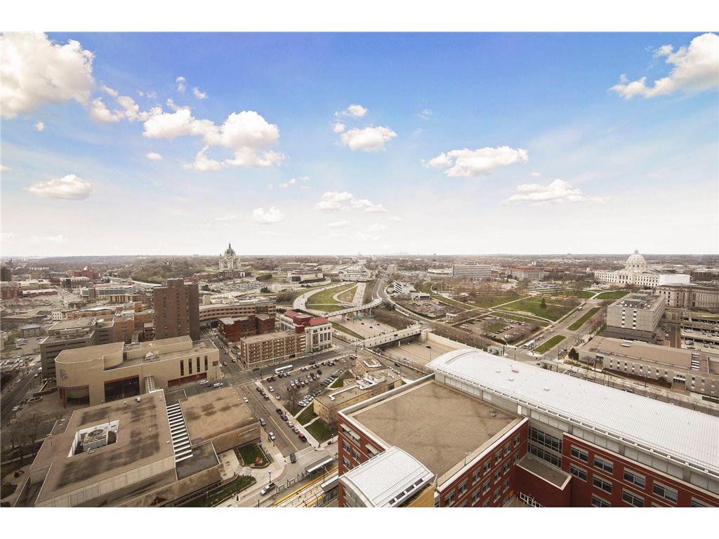 78 10th Street E #2408 Saint Paul MN 55101 7037906 image58