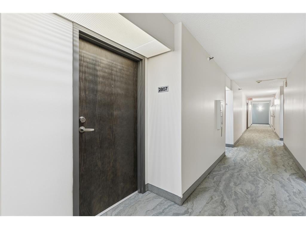 78 10th Street E #2807 Saint Paul MN 55101 7092958 image11