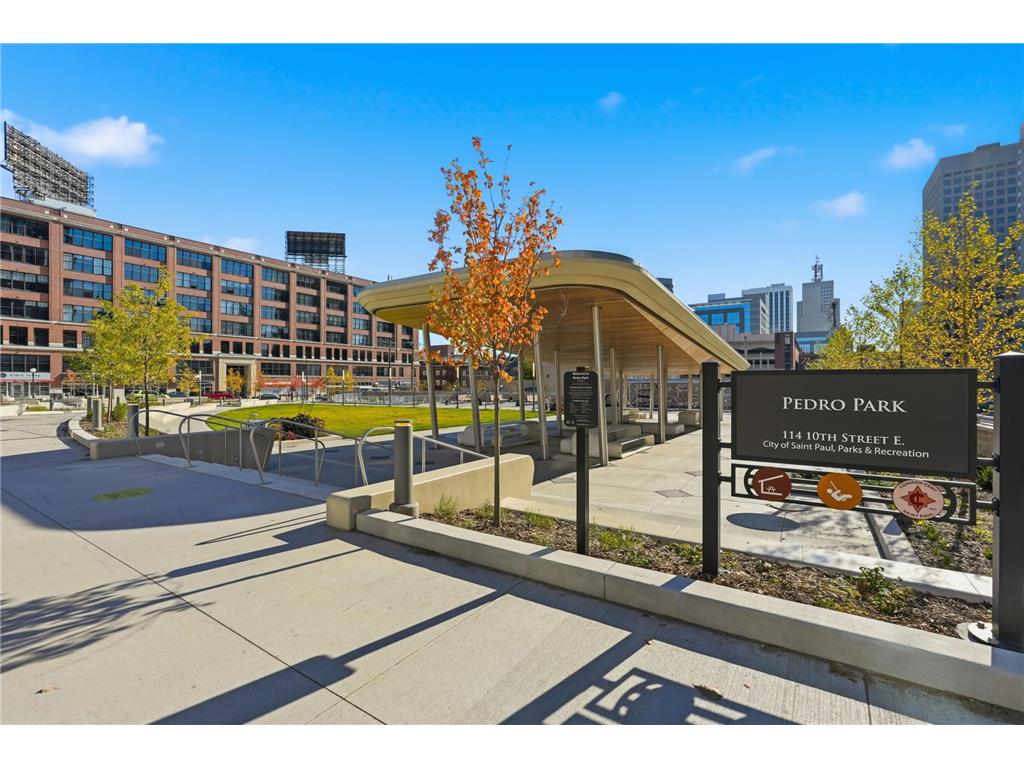78 10th Street E #2807 Saint Paul MN 55101 7092958 image33