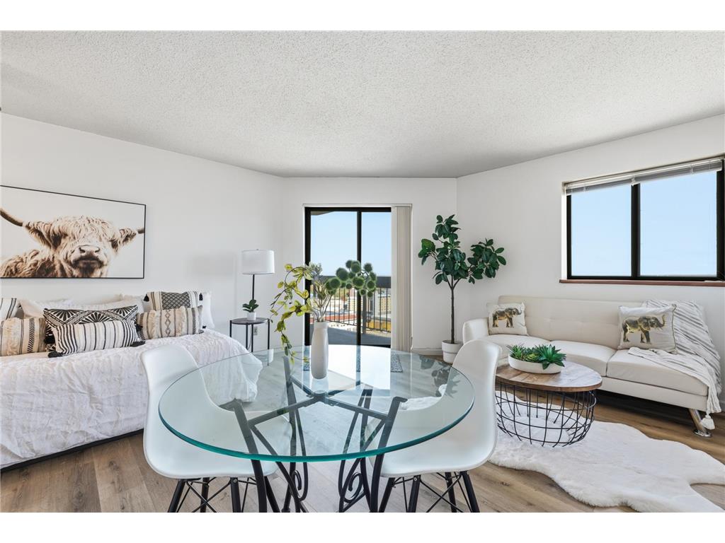78 10th Street E #2807 Saint Paul MN 55101 7092958 image4