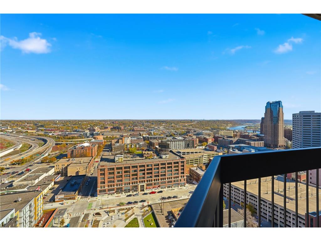 78 10th Street E #2807 Saint Paul MN 55101 7092958 image9