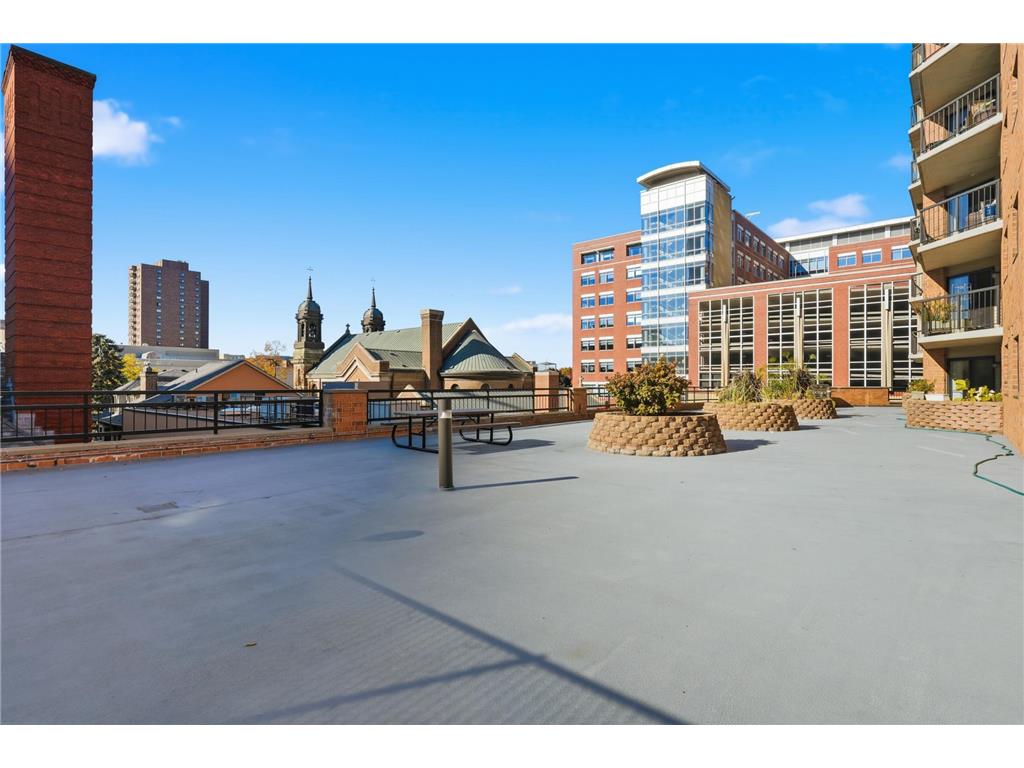 78 10th Street E #2807 Saint Paul MN 55101 7114836 image16