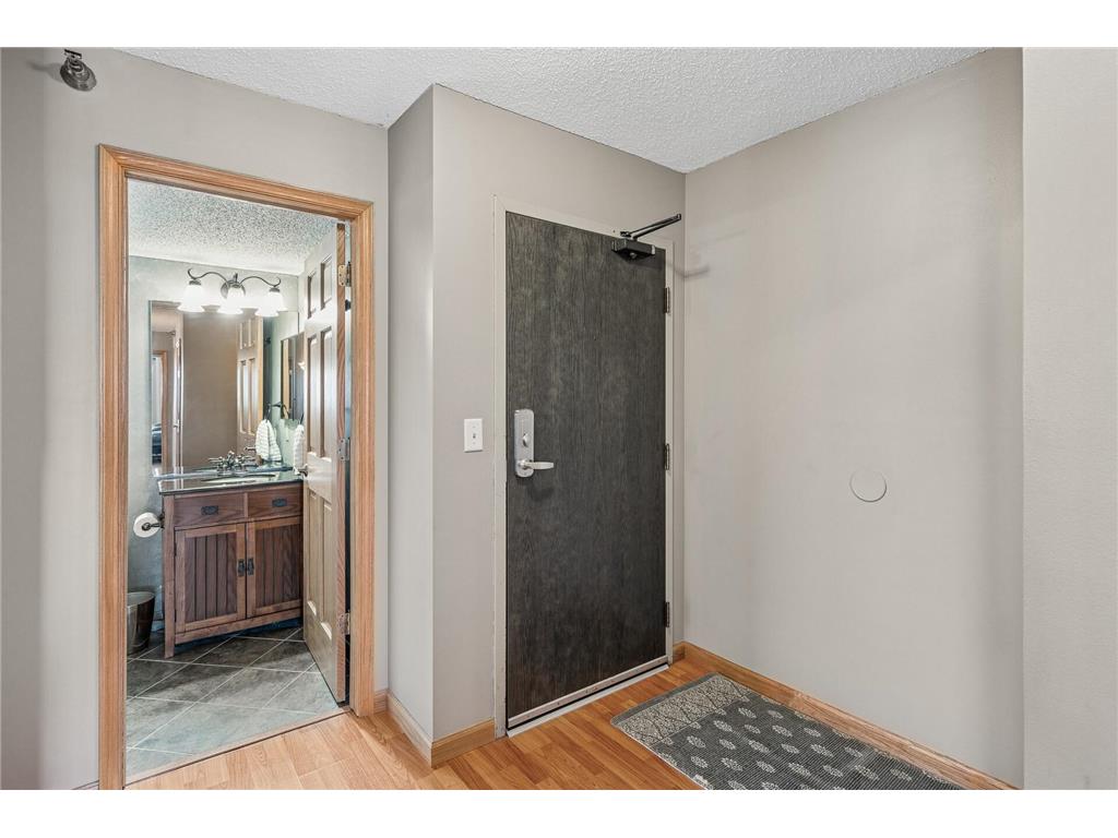 78 10th Street E #2901 Saint Paul MN 55101 7056048 image5