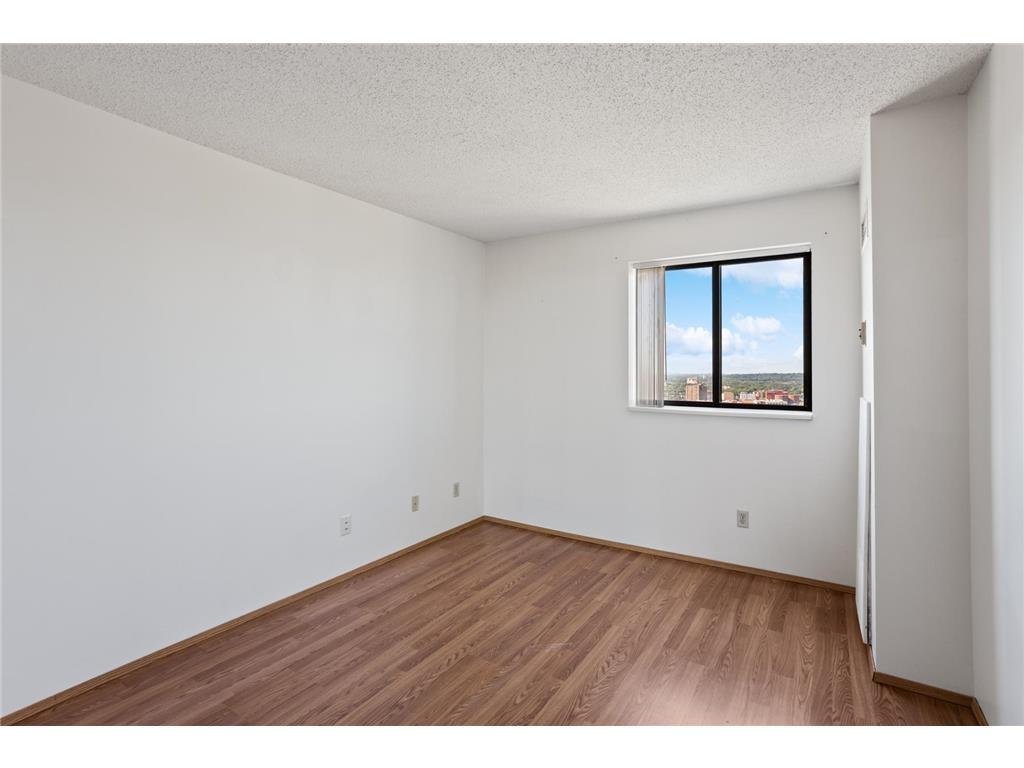 78 10th Street E #2902 Saint Paul MN 55101 6762311 image17