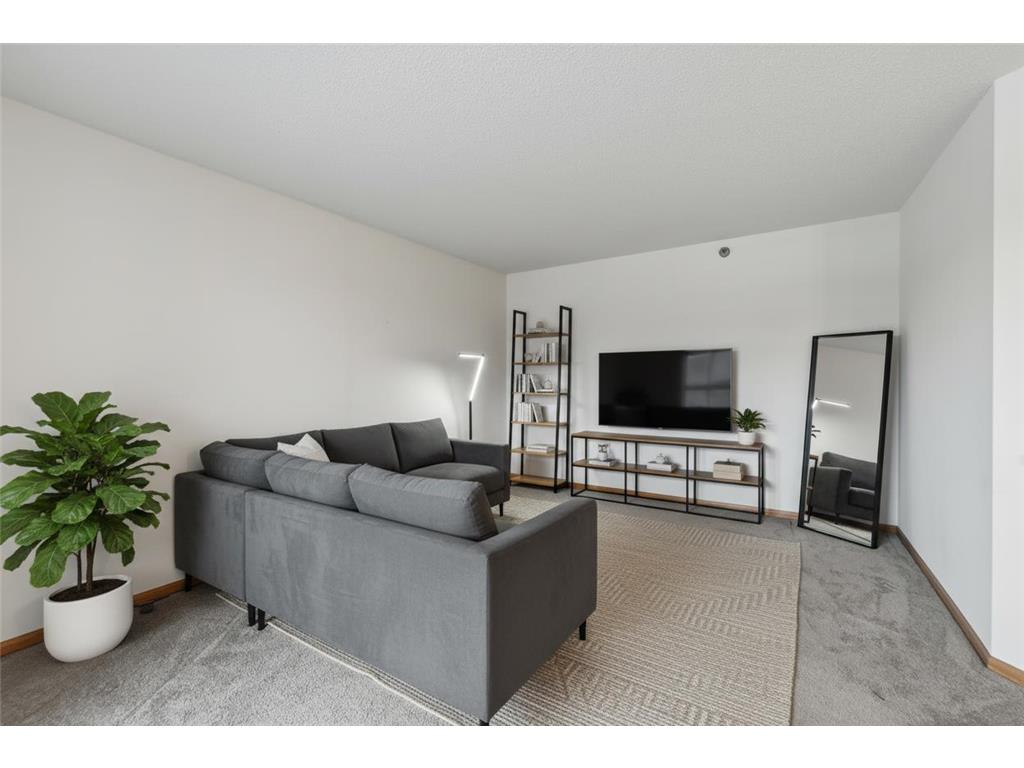 78 10th Street E #401 Saint Paul MN 55101 7014367 image10