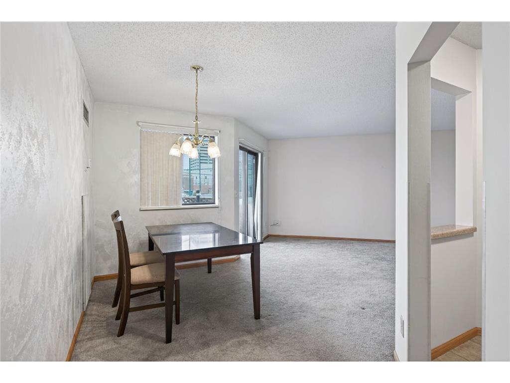 78 10th Street E #401 Saint Paul MN 55101 7014367 image12
