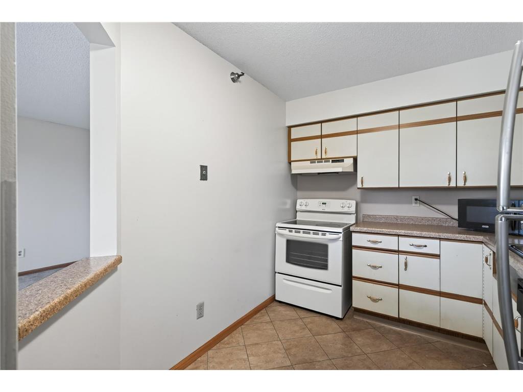 78 10th Street E #401 Saint Paul MN 55101 7014367 image14