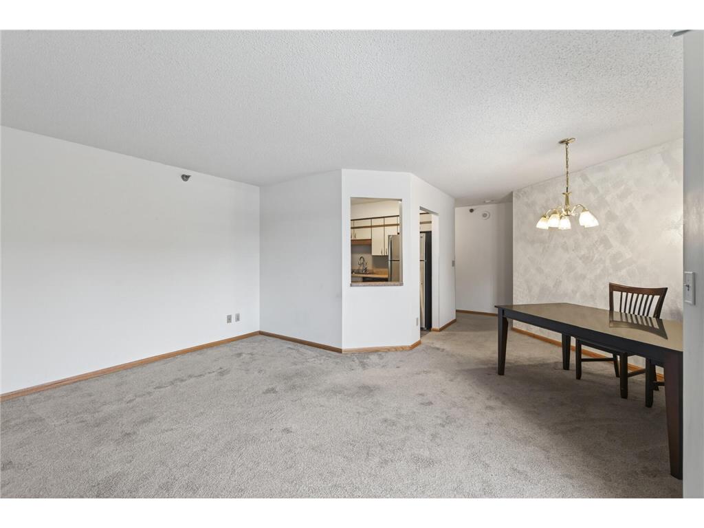 78 10th Street E #401 Saint Paul MN 55101 7014367 image7