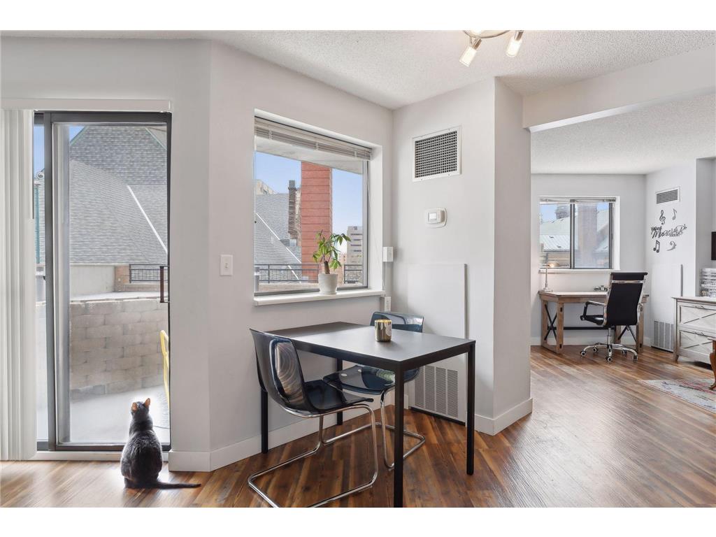 78 10th Street E #402 Saint Paul MN 55101 7034379 image9