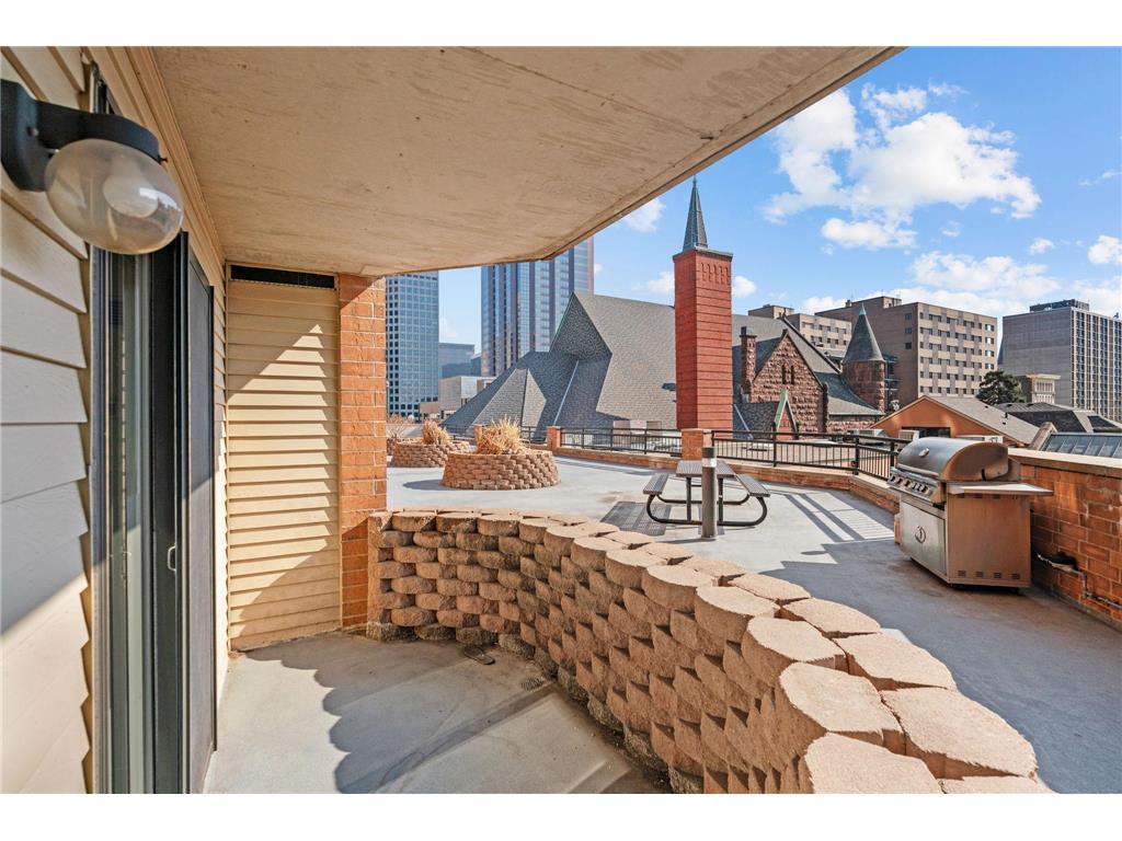 78 10th Street E #406 Saint Paul MN 55101 7058932 image14