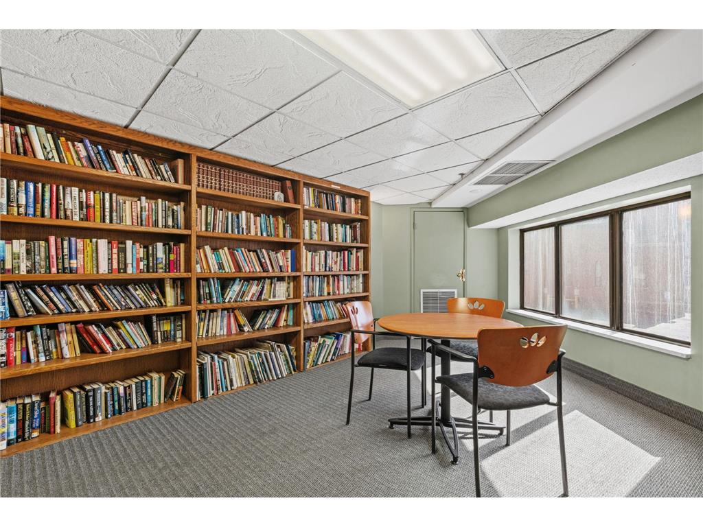 78 10th Street E #406 Saint Paul MN 55101 7058932 image27