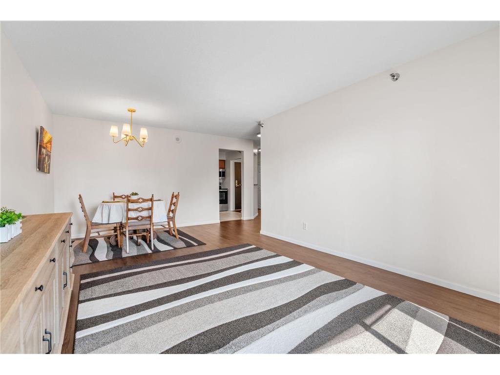 78 10th Street E #406 Saint Paul MN 55101 7058932 image5