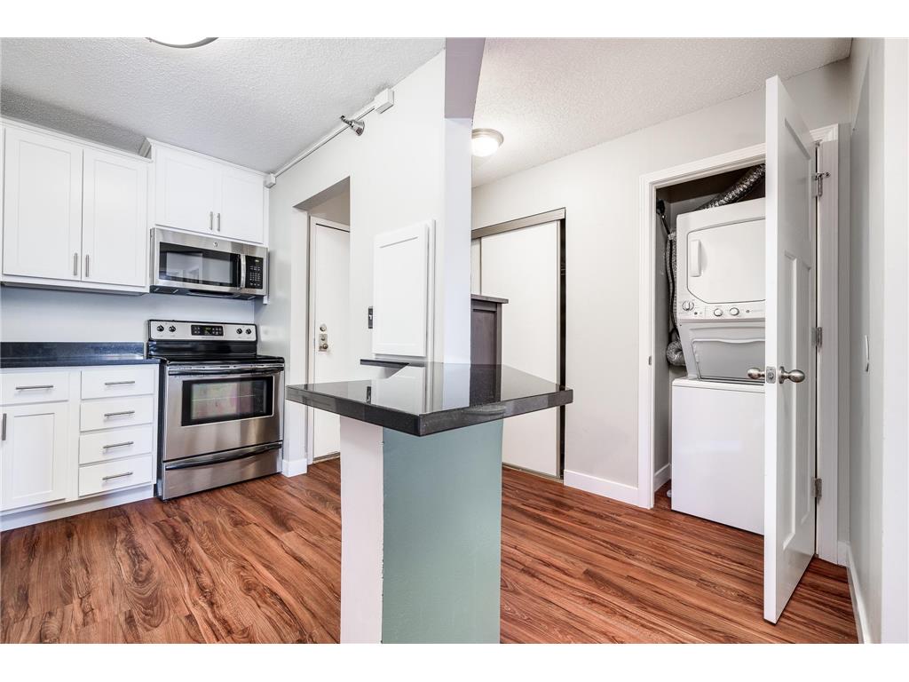 78 10th Street E #506 Saint Paul MN 55101 7081850 image13