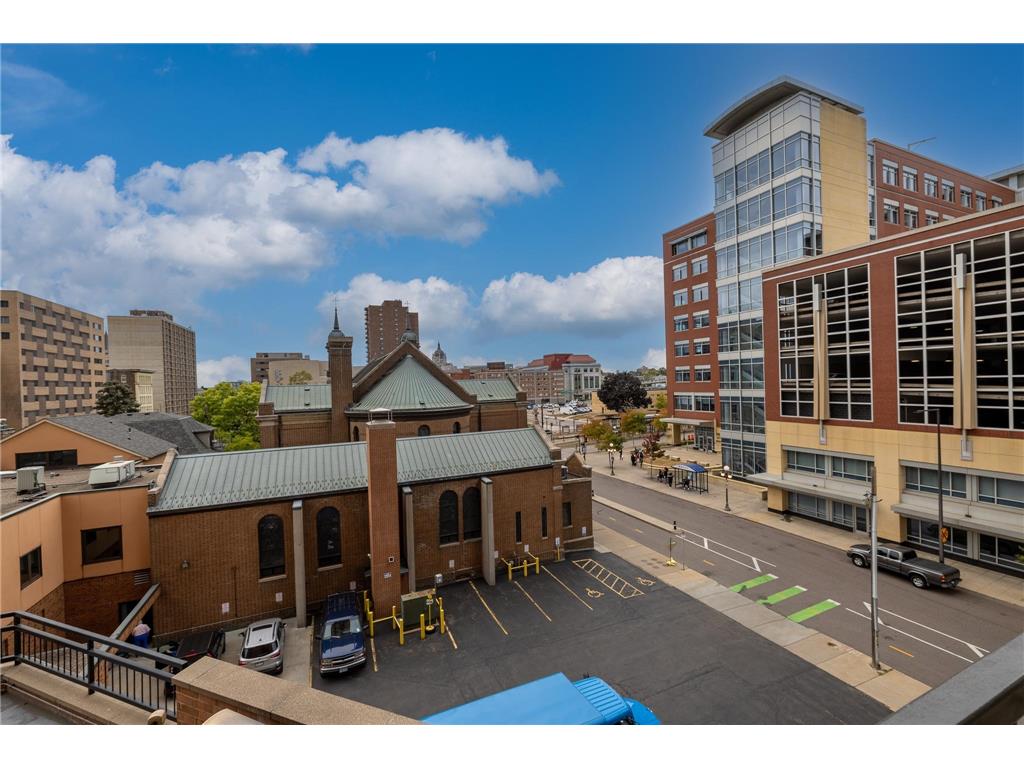 78 10th Street E #506 Saint Paul MN 55101 7081850 image38