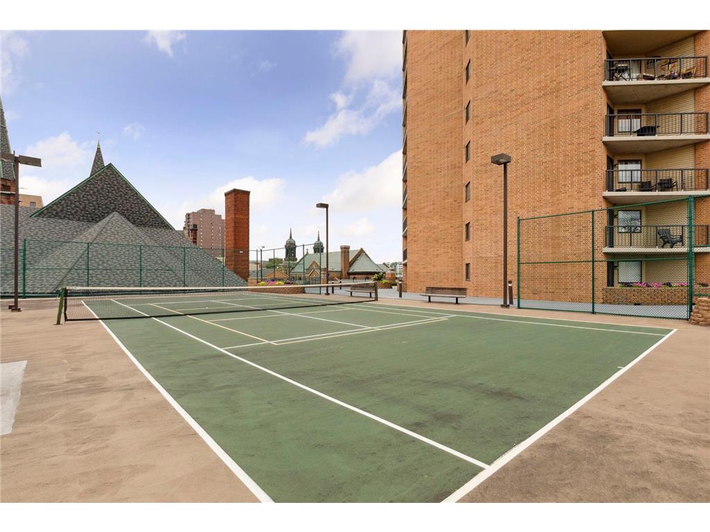 78 10th Street E #901 Saint Paul MN 55101 6713232 image23