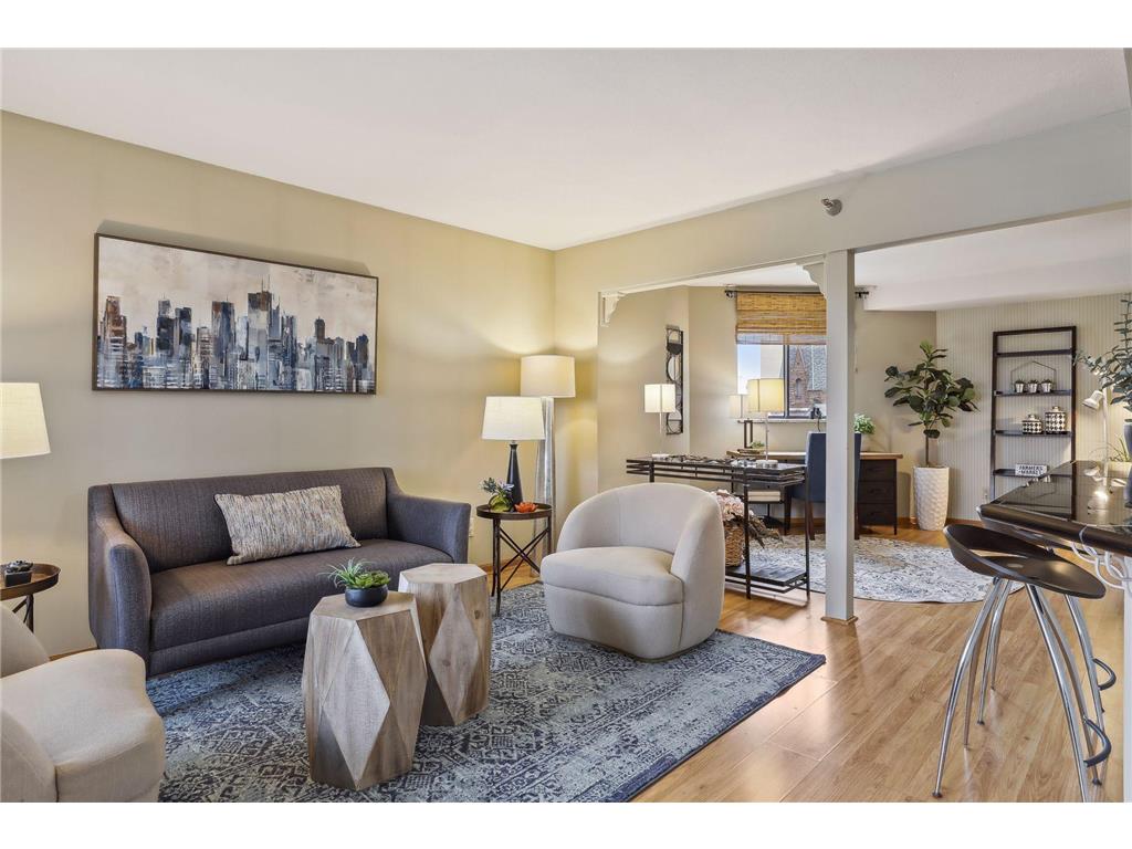 78 10th Street E #901 Saint Paul MN 55101 6713232 image3