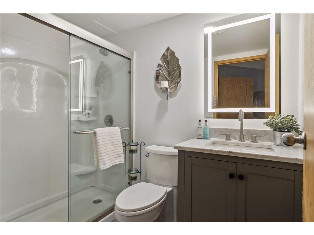 78 10th Street E #901 Saint Paul MN 55101 6713232 image6