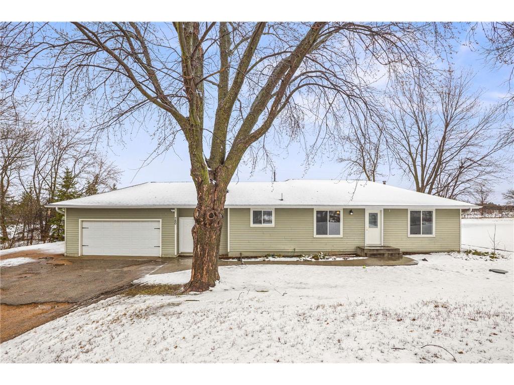 780 Arboretum Boulevard Victoria MN 55386 6637345 image1