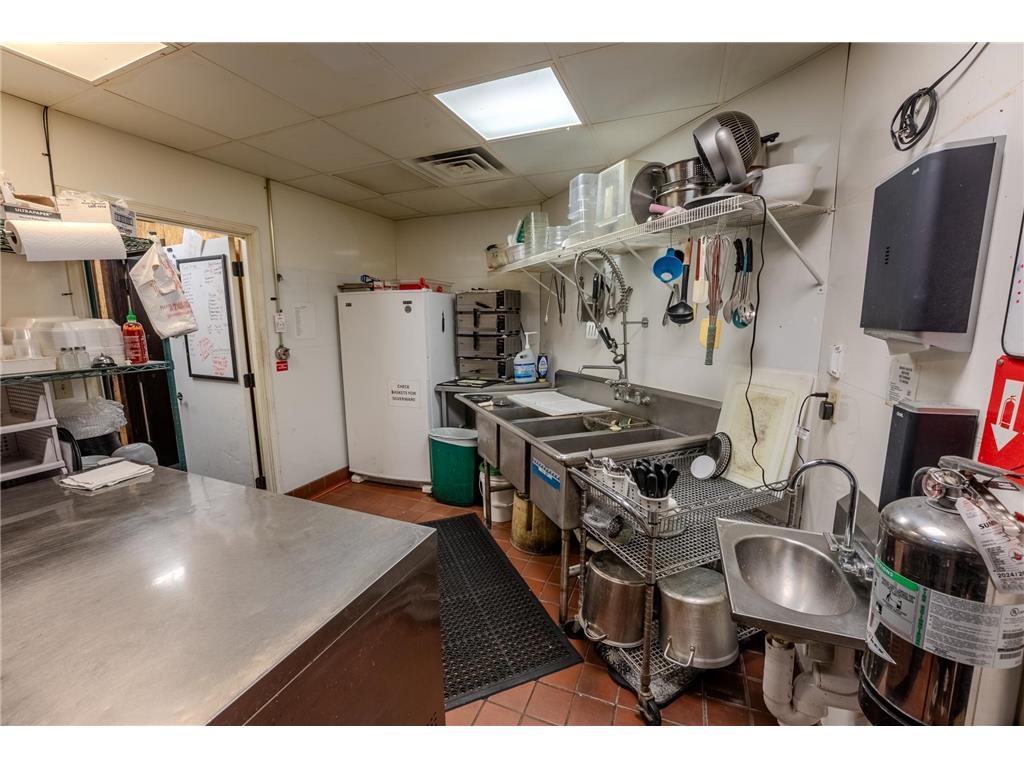 780 Cedar Street Baldwin WI 54002 7000453 image21