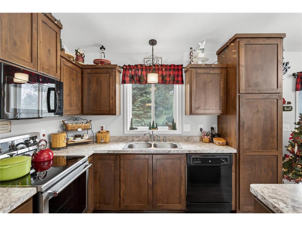 780 S Rush Creek Lane Rush City MN 55069 7003102 image11